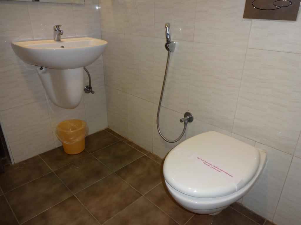 Buhari Royale Boutique Hotel Madrás Habitación foto