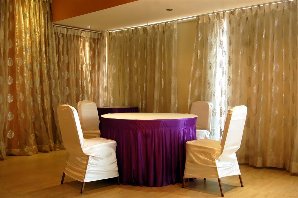 Buhari Royale Boutique Hotel Madrás Exterior foto